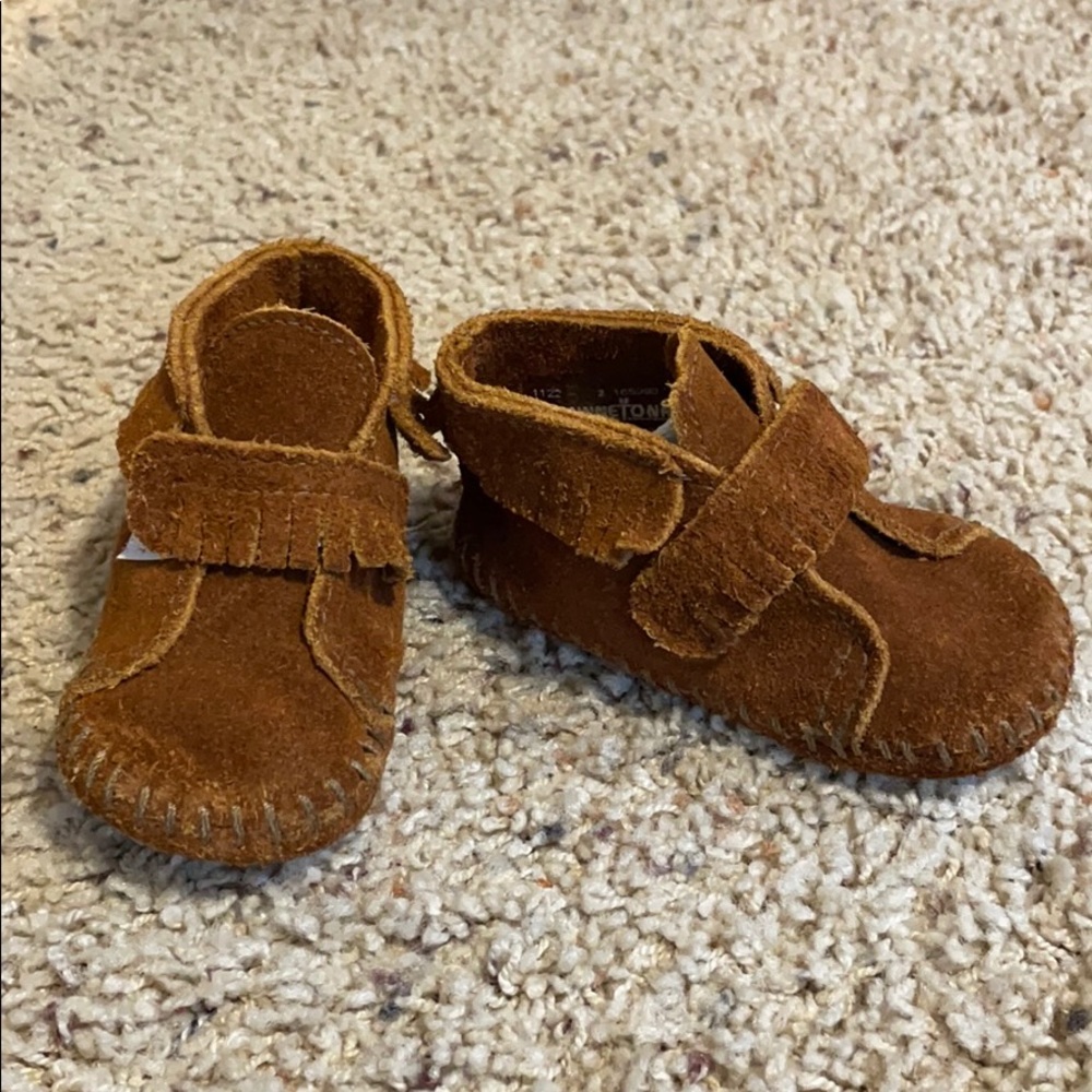 Minnetonka Fringe Leather Booties